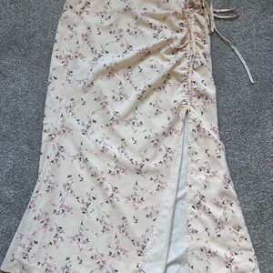 Cider Asymmetrical Cream Floral Skirt